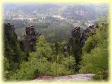 Blick zum Berg Oybin im Zittauer Gebirge